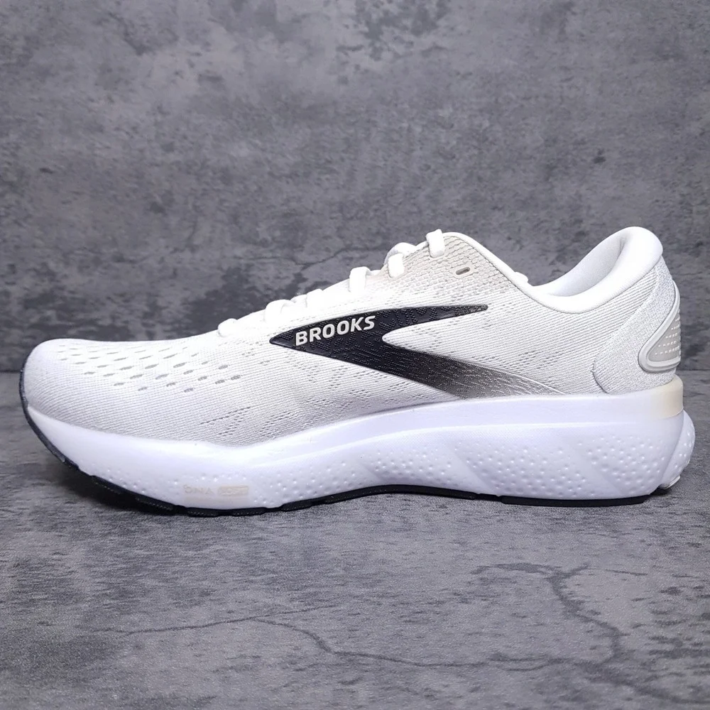 BROOKS Ghost‎ 16 Running Shoes Mens Size 8.5 White Pelican Oyster 110418 1D 125